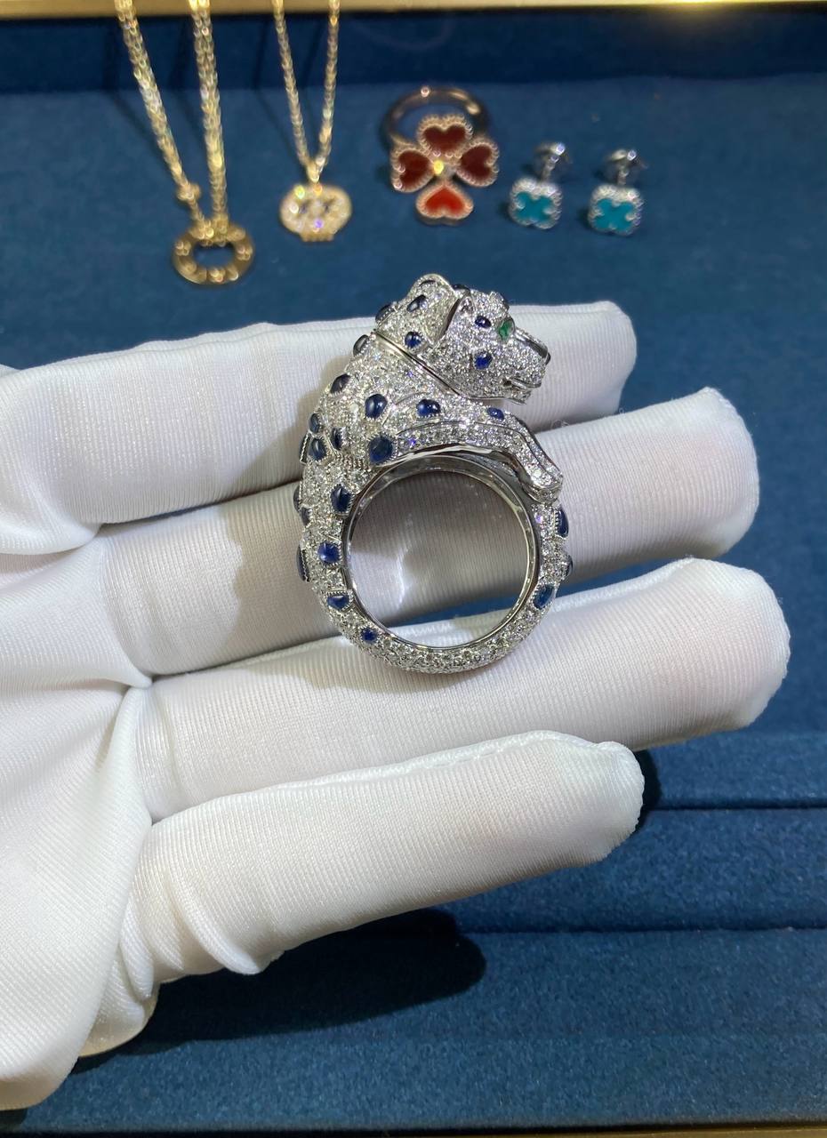 Panther movable head full pavé diamond ring