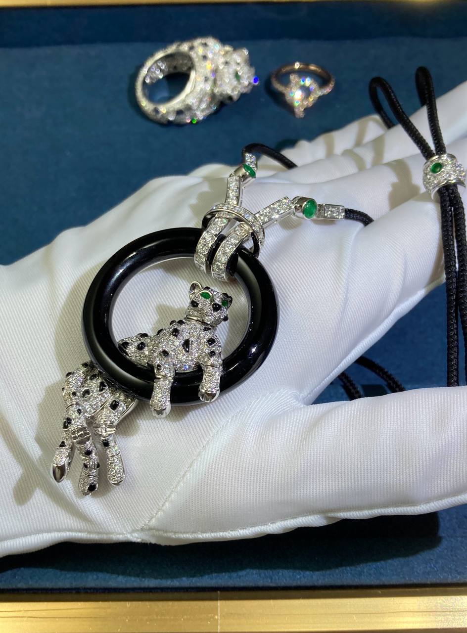 Panther in a ring full pavé diamond necklace