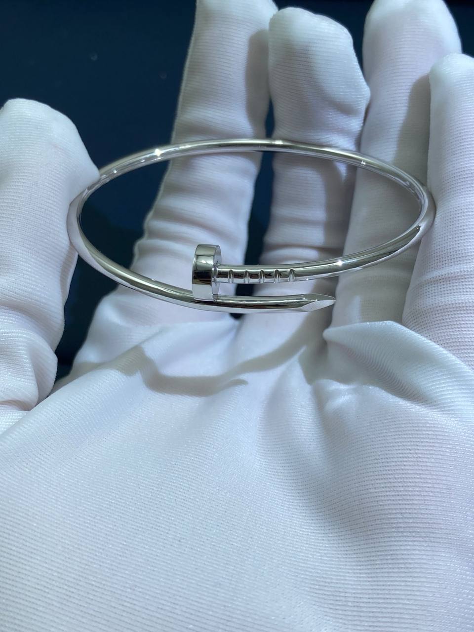 Nail Inspired bracelet small model