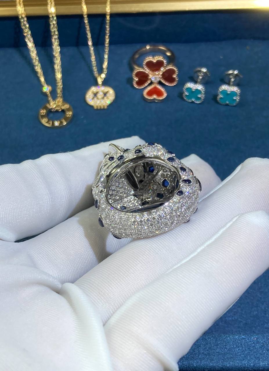 Panther movable head full pavé diamond ring