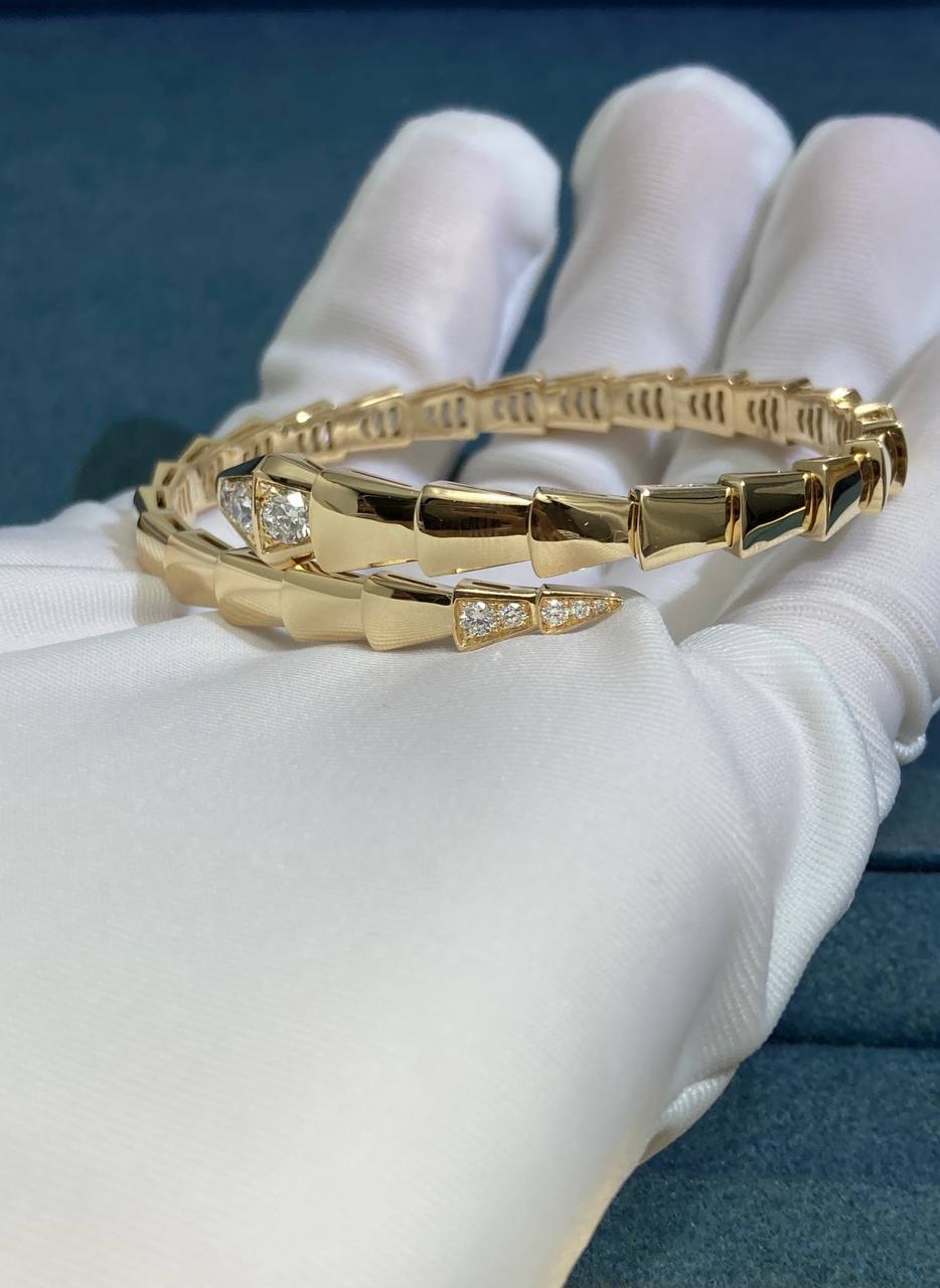 Serpent Bracelet with diamonds