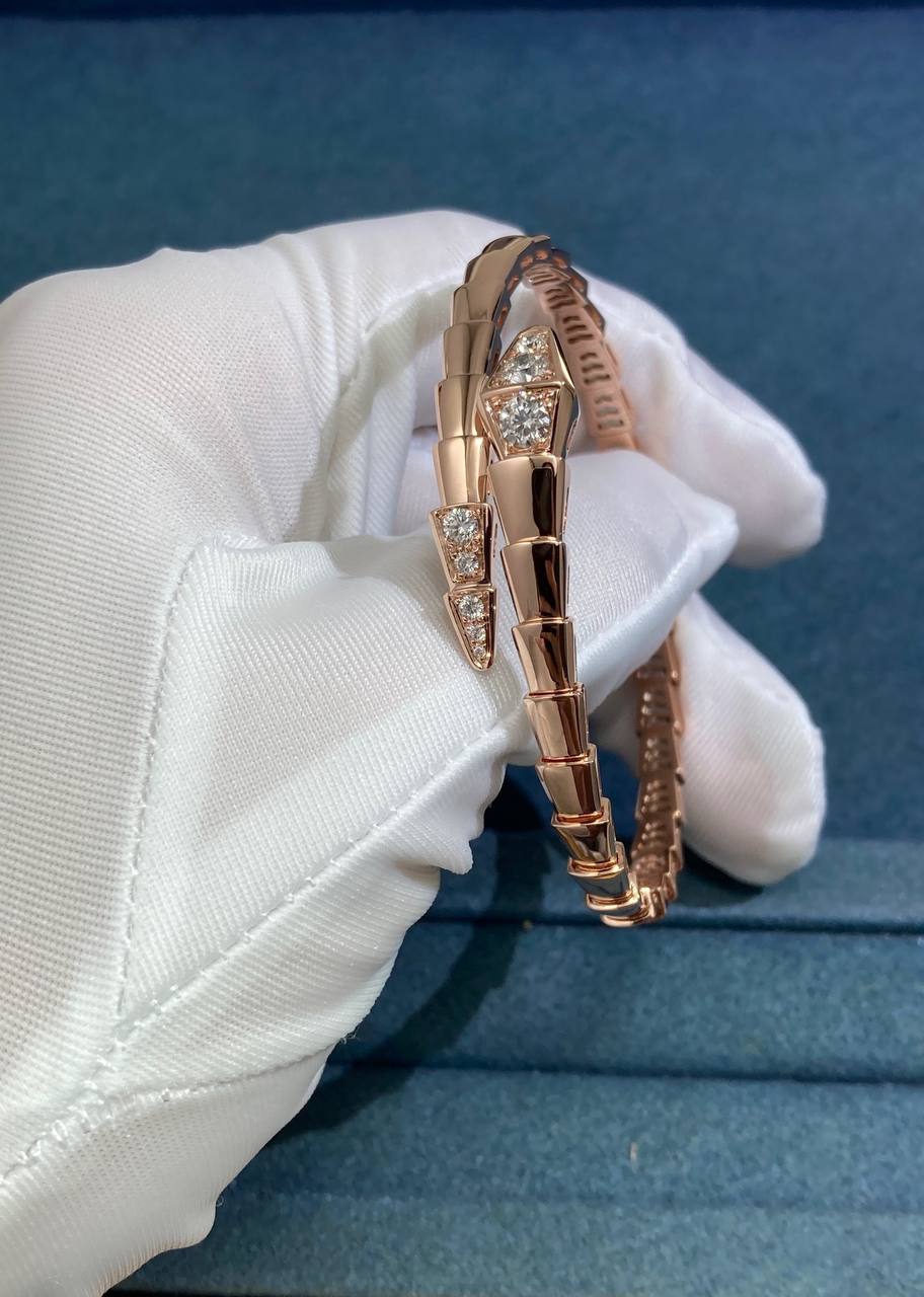 Serpent Bracelet with diamonds