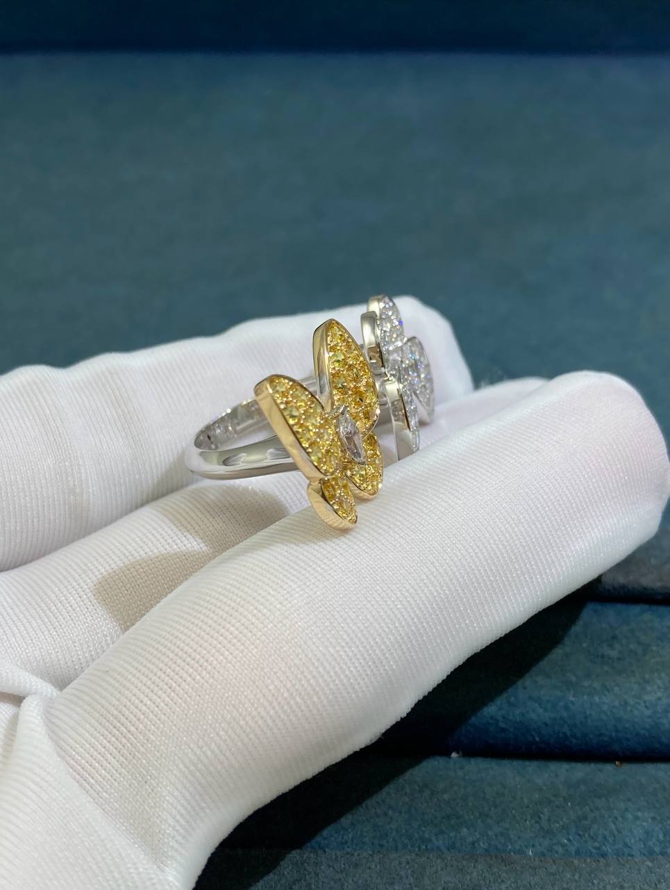 VC two Butterflies ring with Yellow sapphires and diamonds