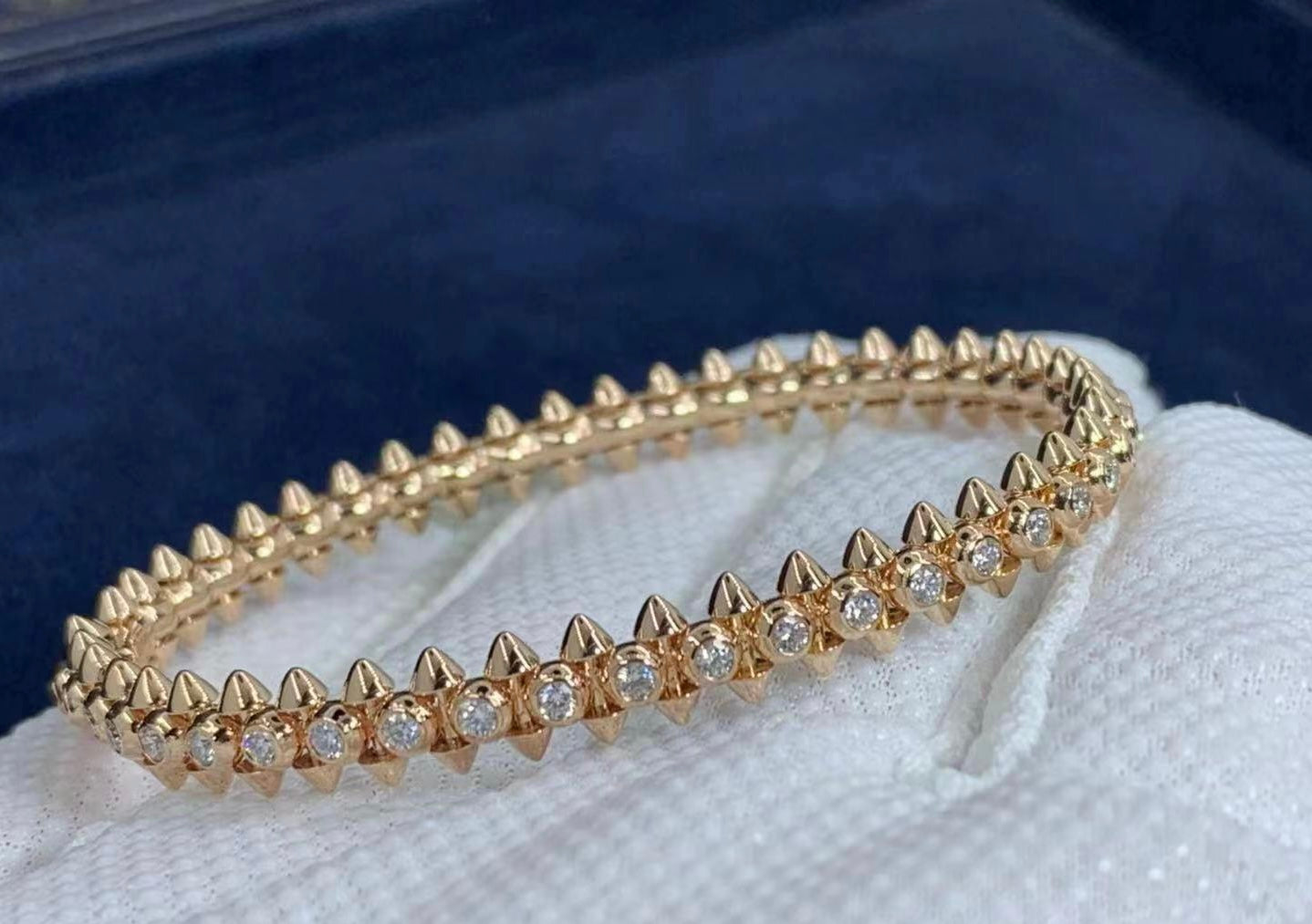 Crash diamond bracelet