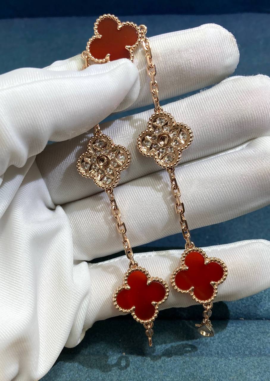 VC bracelet with Carnelian and diamonds