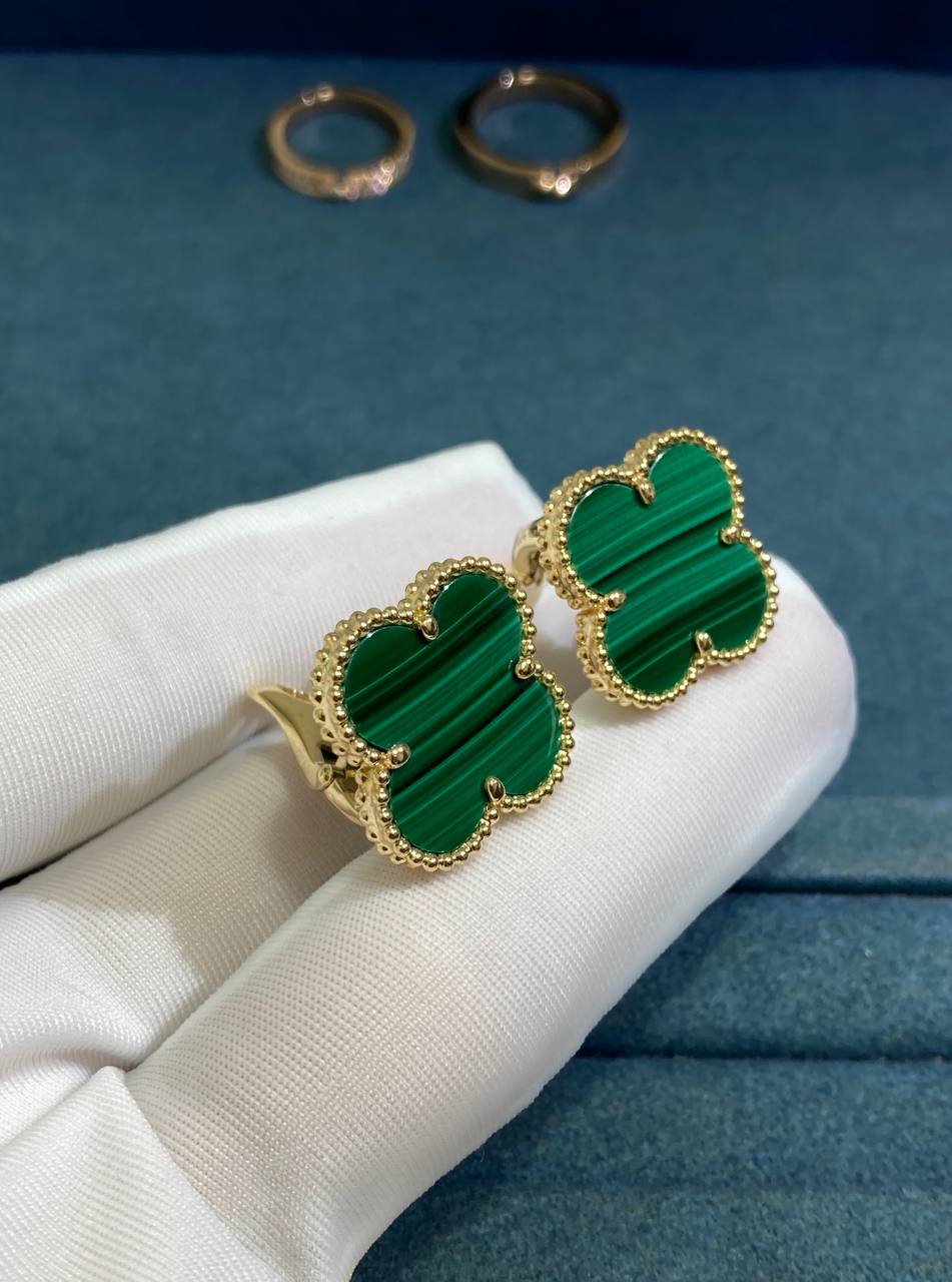 VC Malachite earrings 20mm
