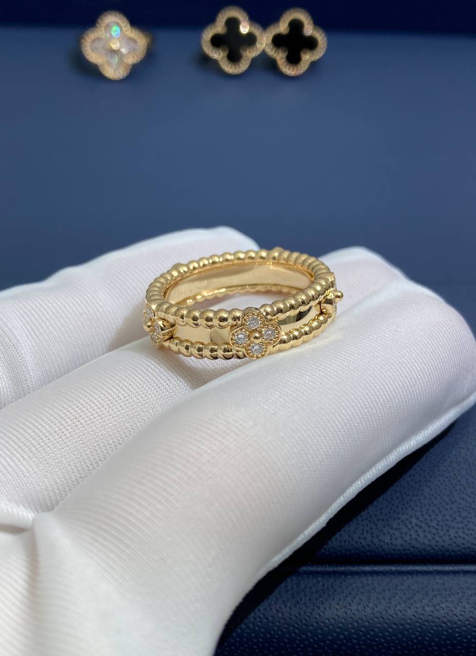 VC ring with diamonds Small model