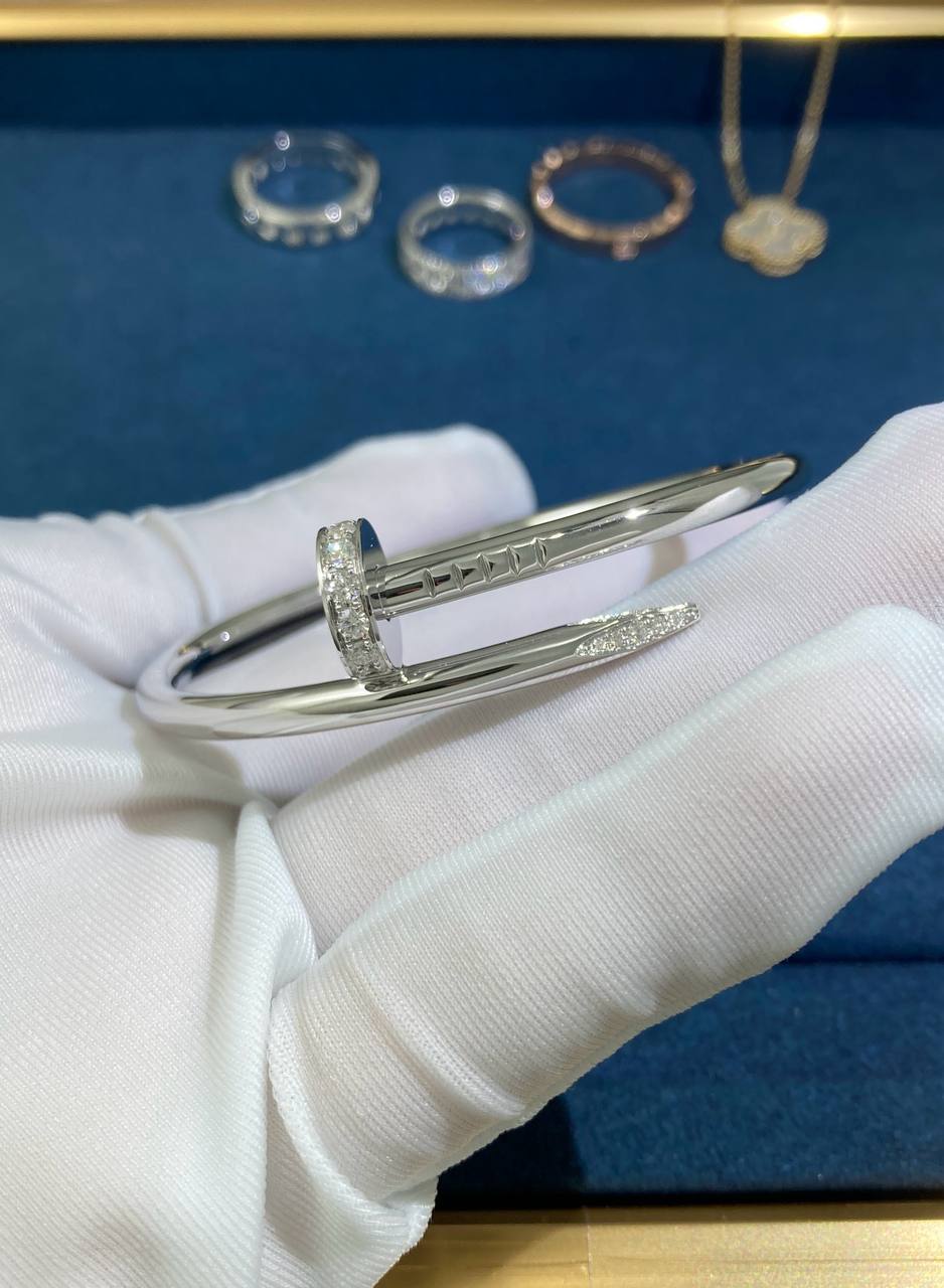 Nail Inspired bracelet with Diamonds model M