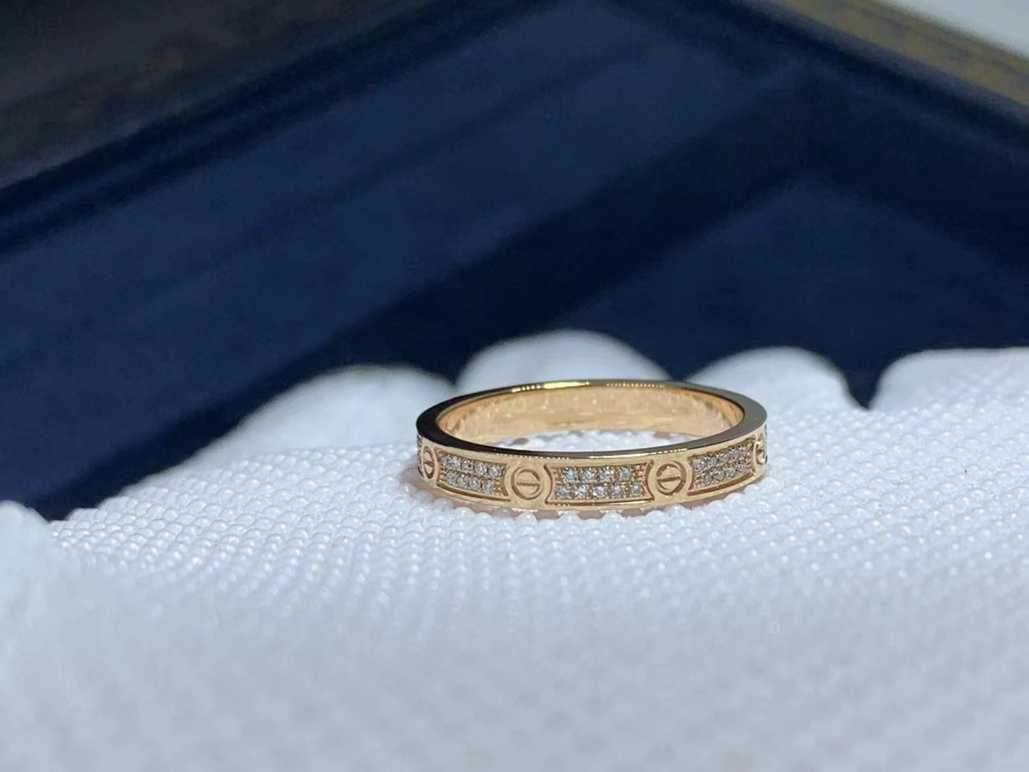 Love full pavé diamond ring mini model