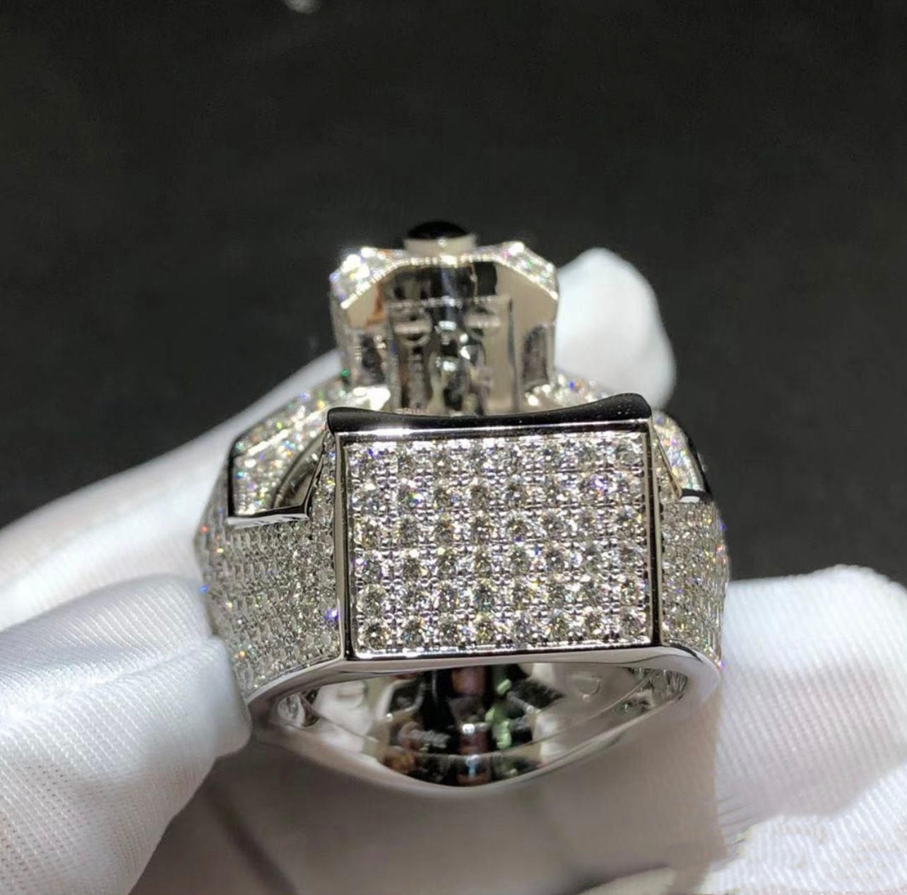Panther Full Pavé diamond ring