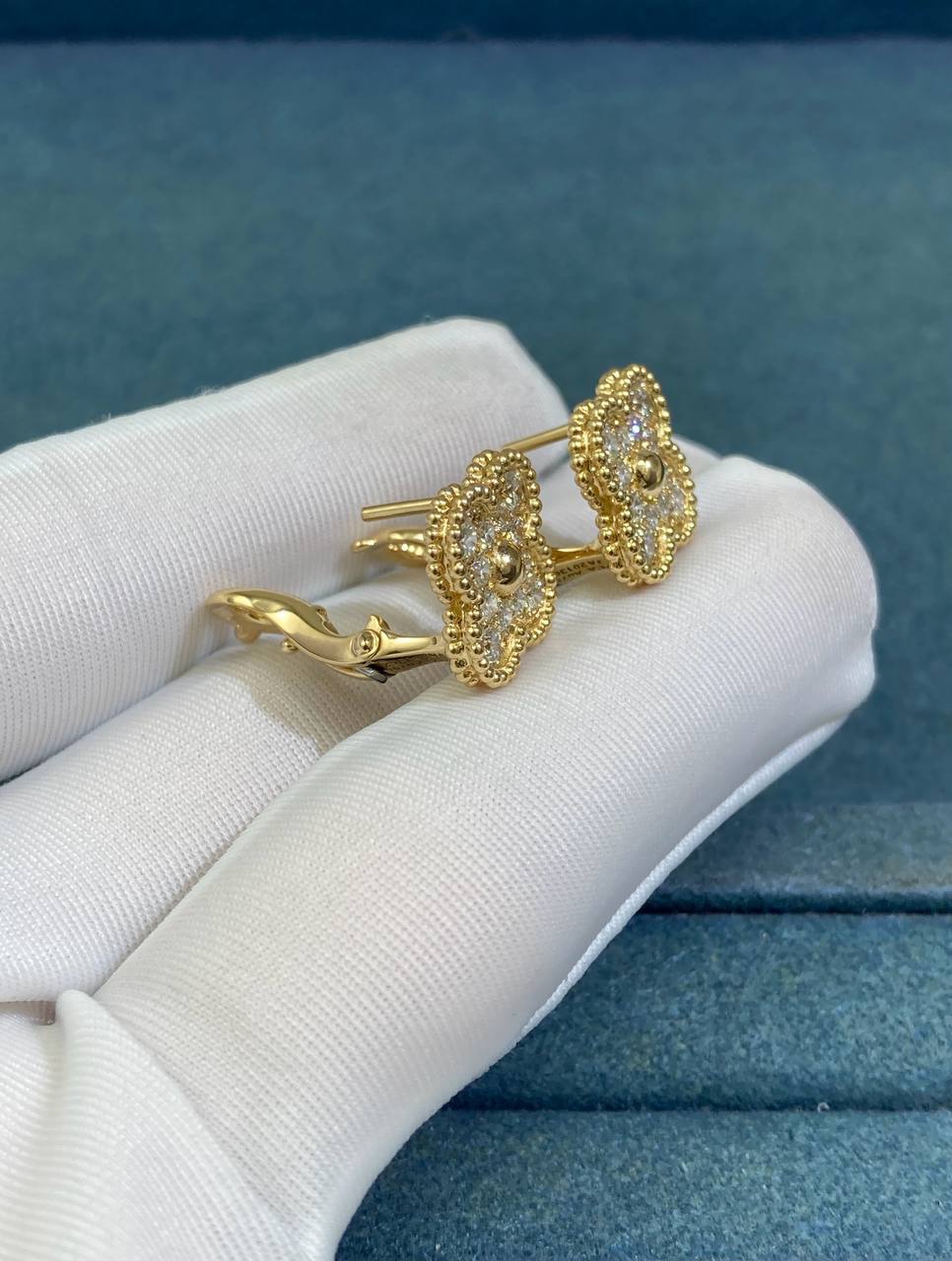 VC diamond earrings