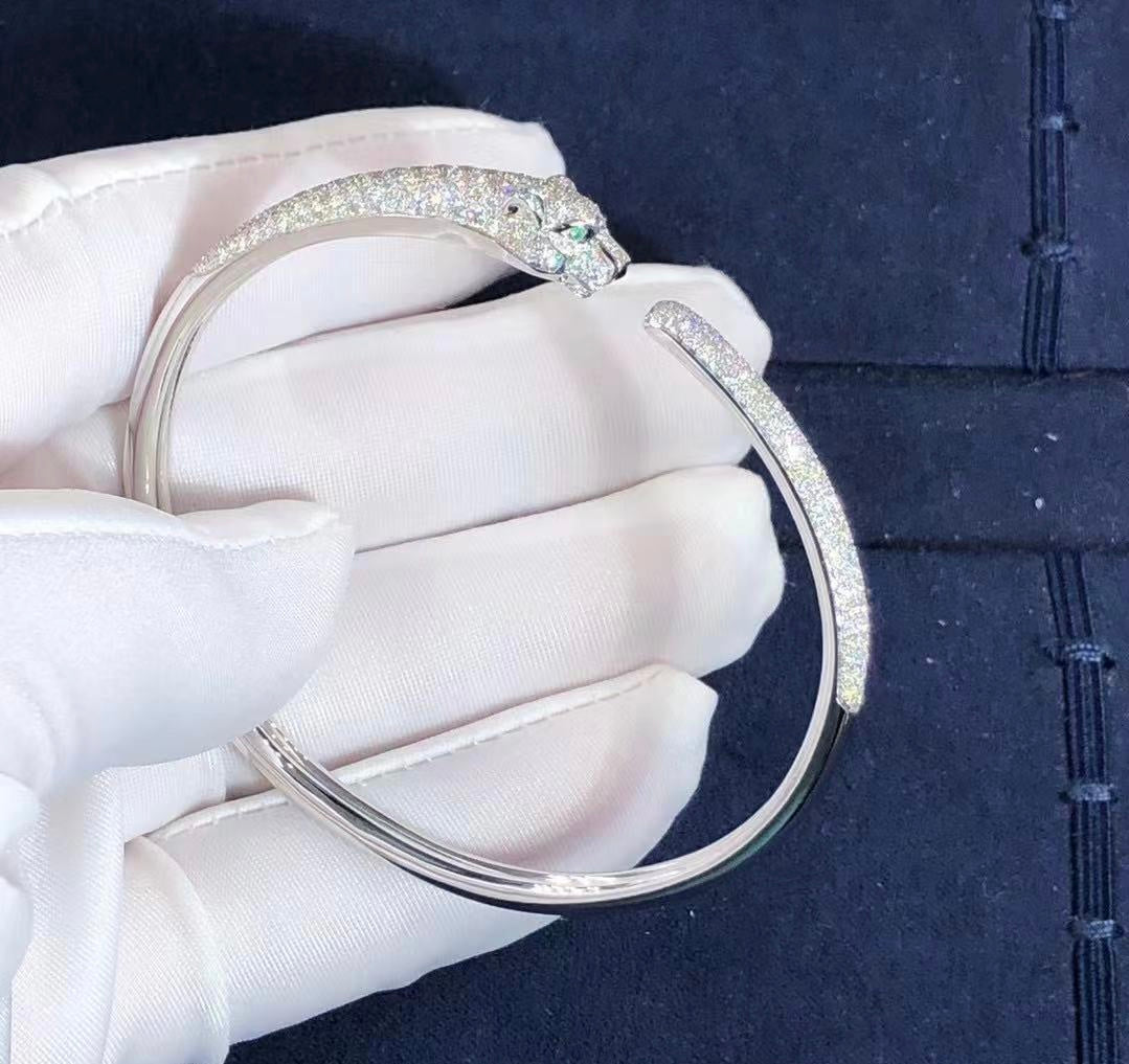 Panther full pavé diamond bracelet