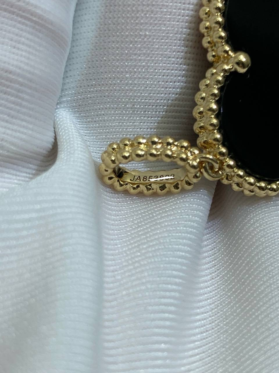 VC Onyx pendant model L