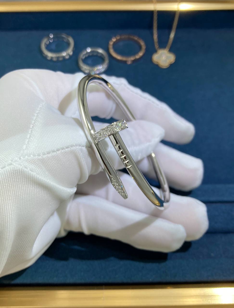 Nail Inspired bracelet with Diamonds model M