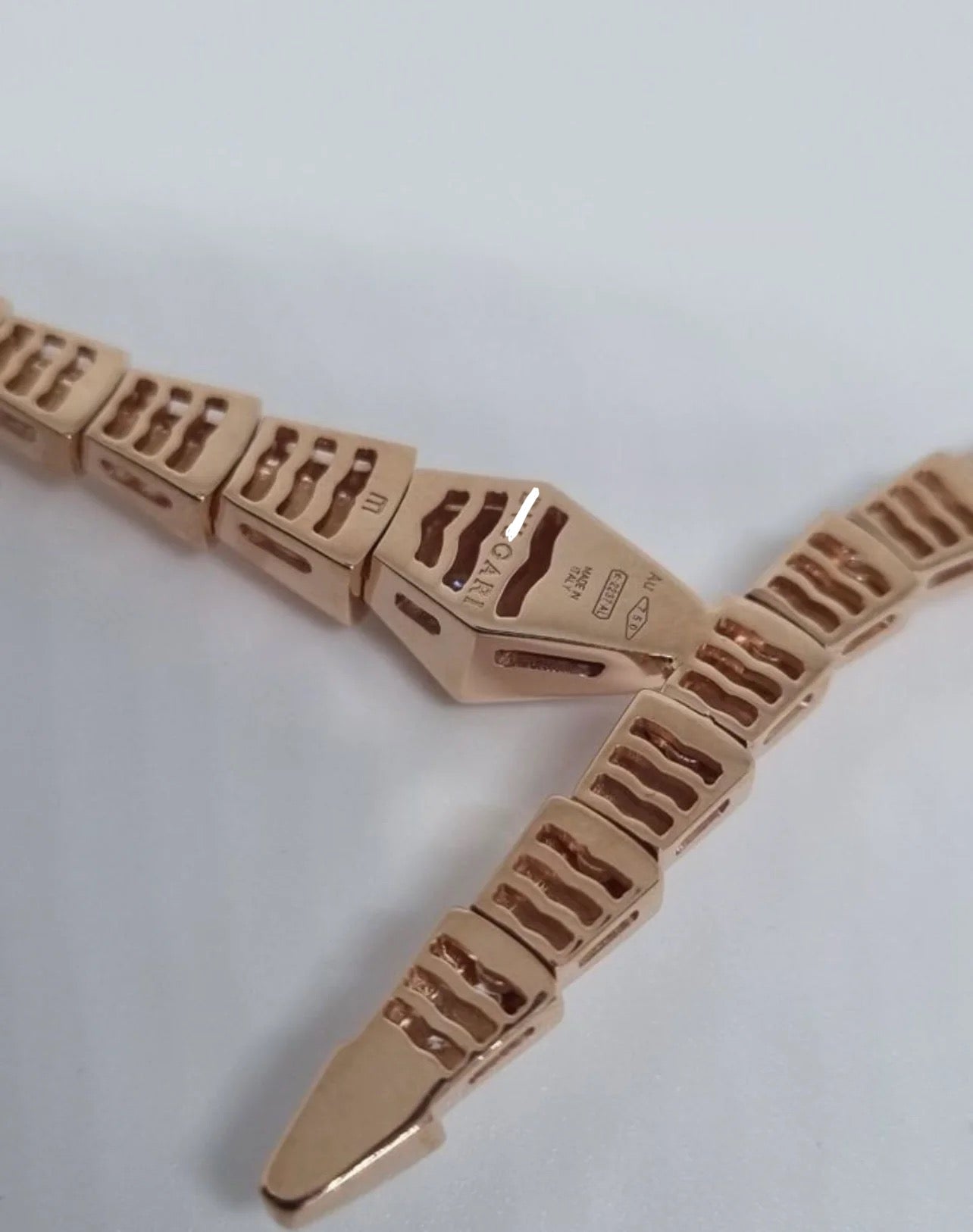 Collar de serpiente