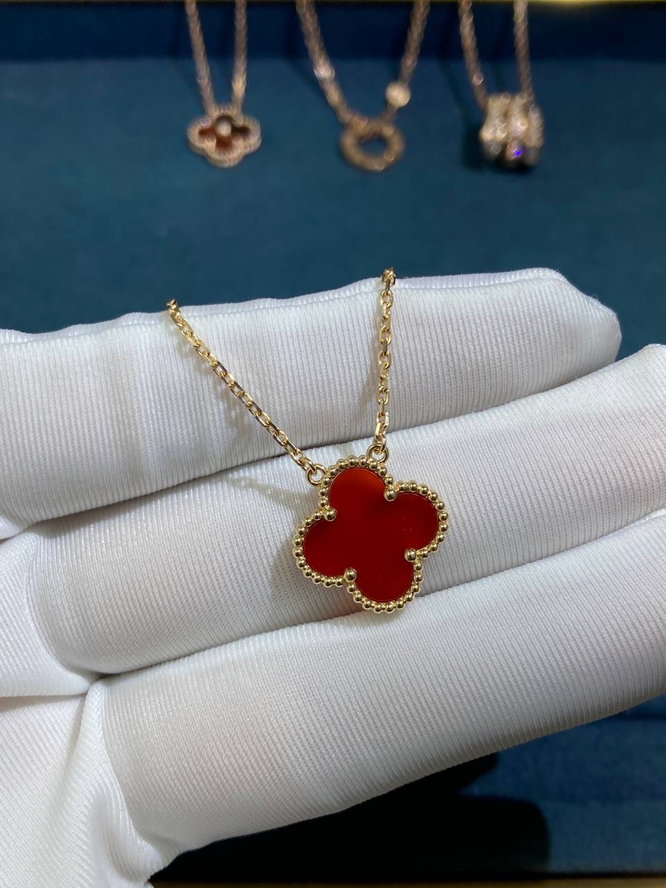VC Carnelian pendant