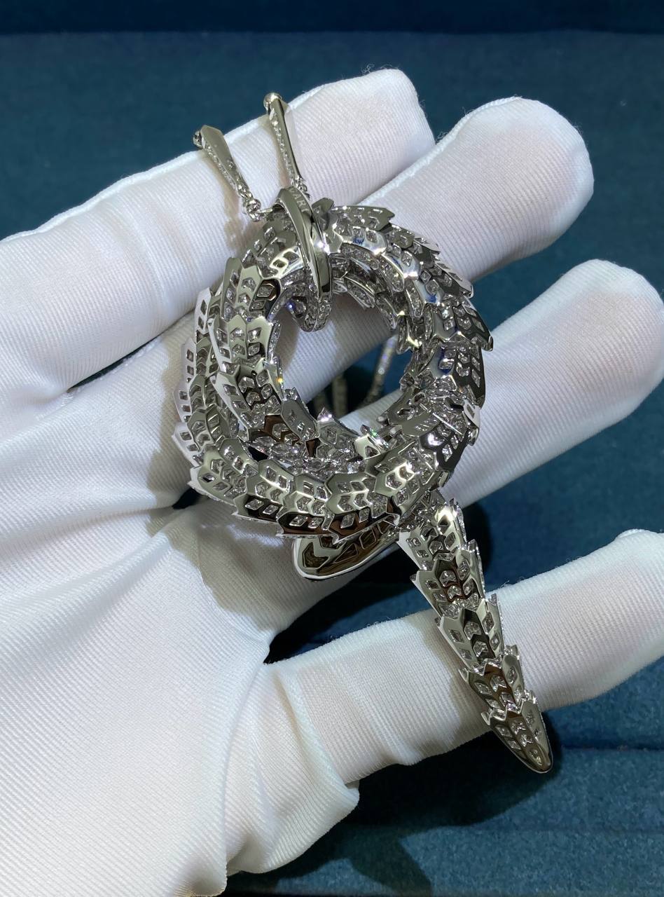 Serpent diamond Pendant necklace Large model