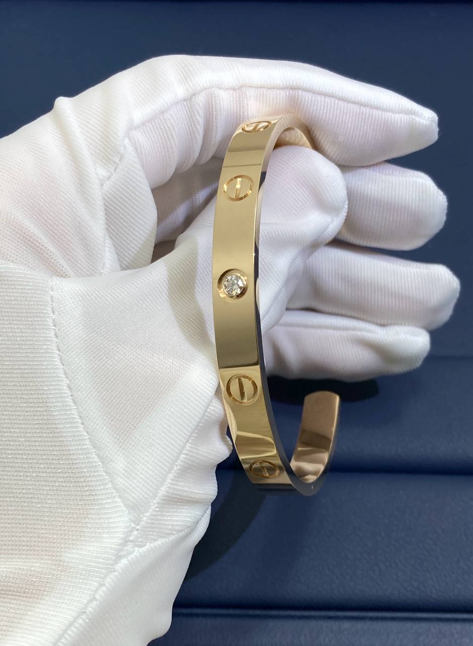 Open Love bracelet 1 diamond