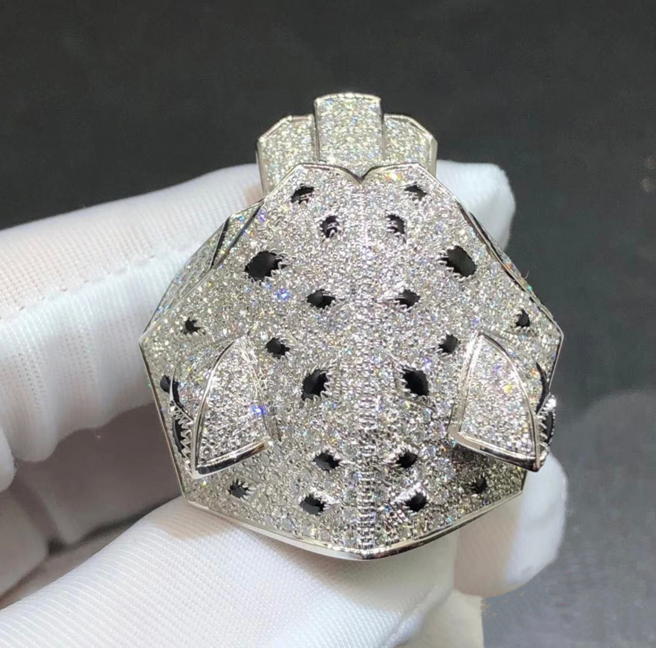 Panther Full Pavé diamond ring