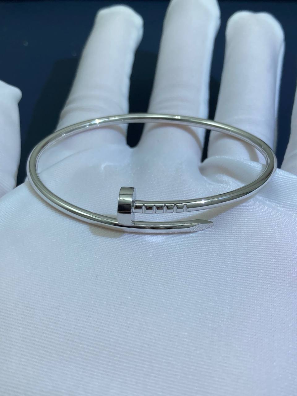 Nail Inspired bracelet small model