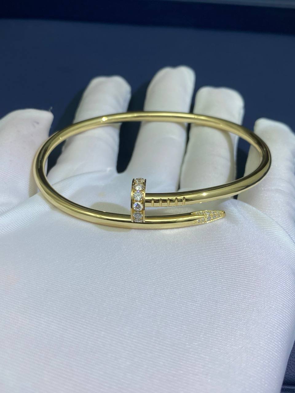 Nail Inspired bracelet with Diamonds model M
