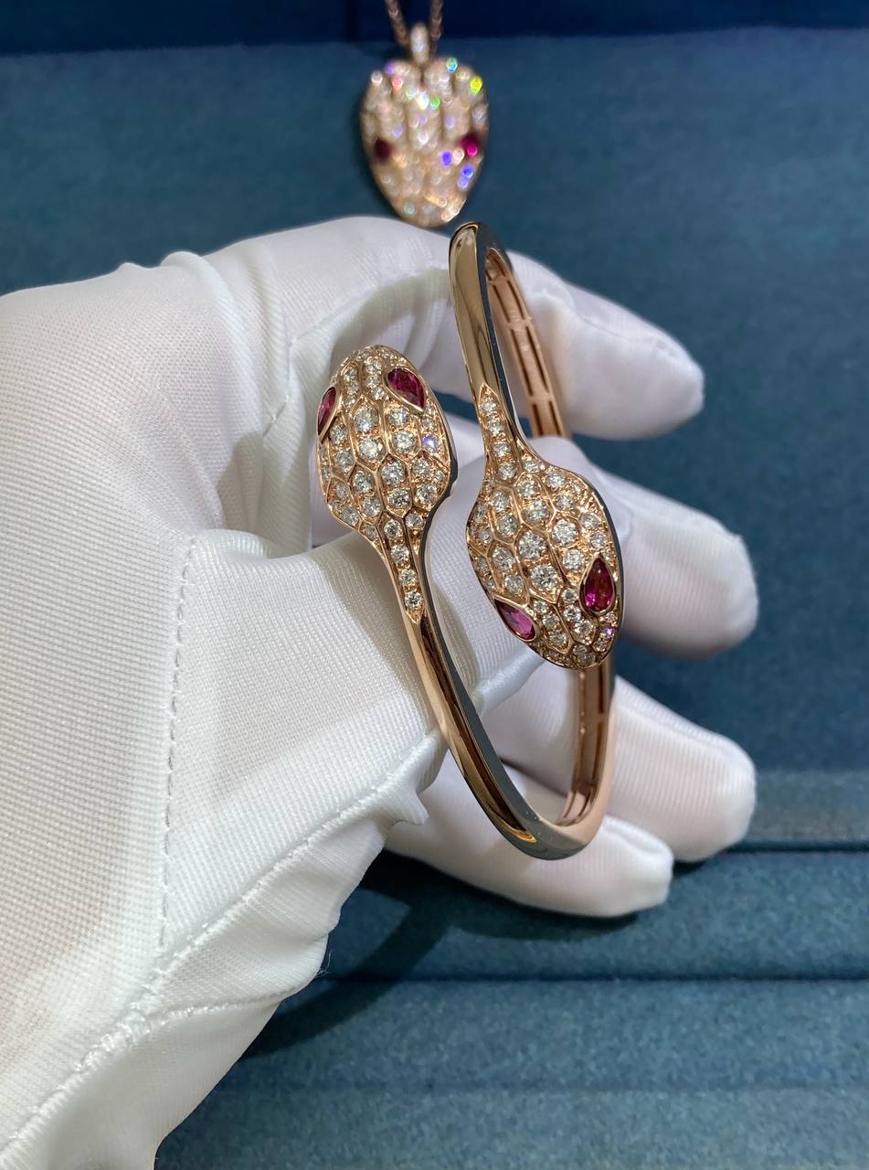 Serpent double head diamond bracelet with Rubellites