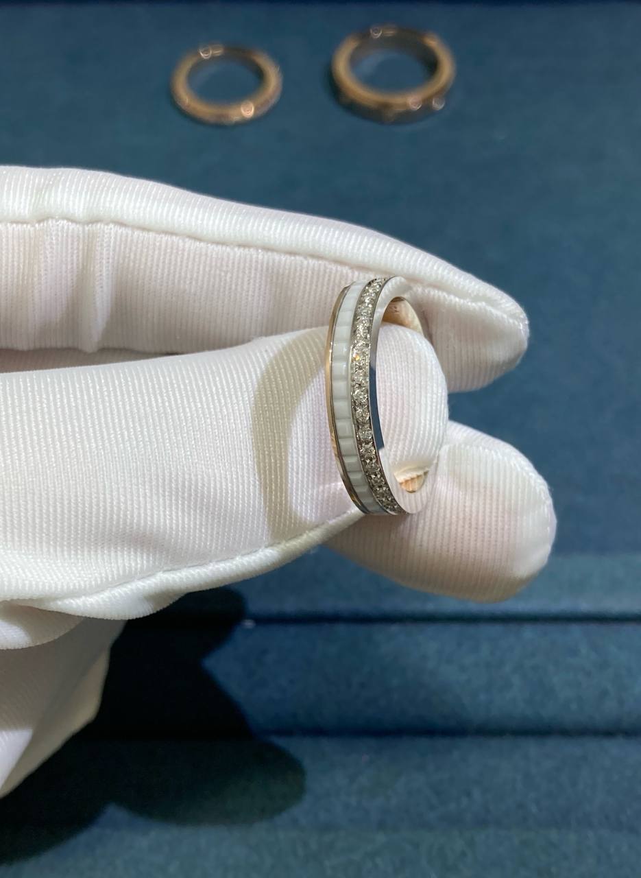 Bchrn pavé diamond wedding band with ceramic