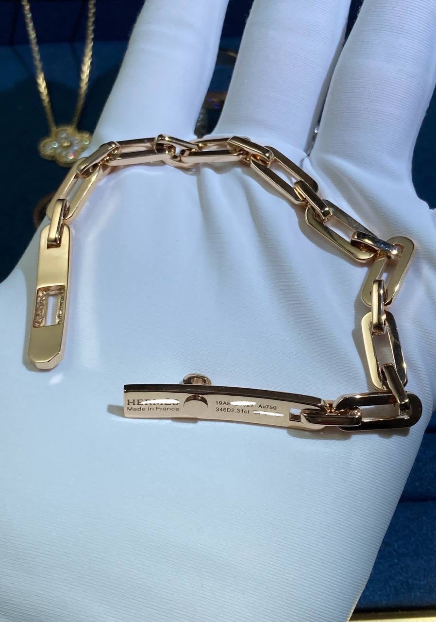 a. Chain full pavé diamond bracelet