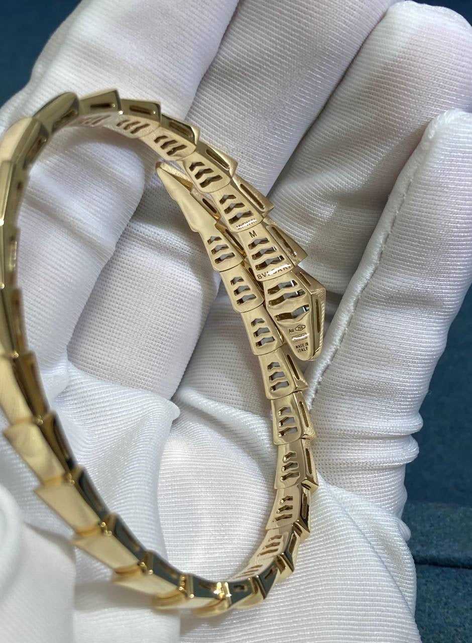 Serpent Bracelet with diamonds