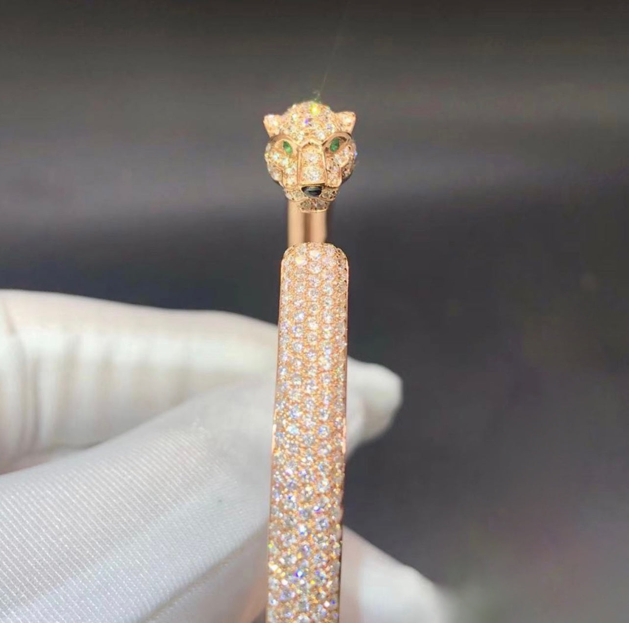 Panther full pavé diamond bracelet