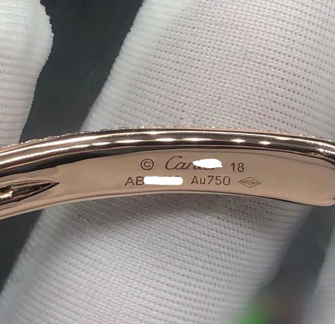Panther full pavé diamond bracelet