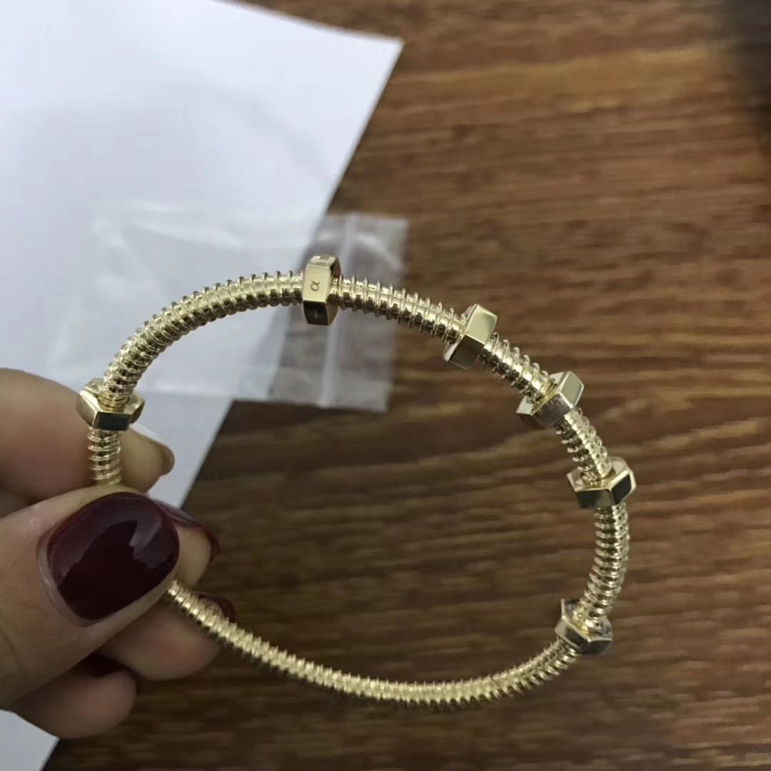Screw bracelet
