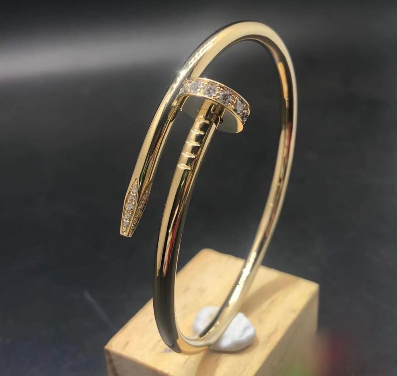 Nail Inspired bracelet with Diamonds model M