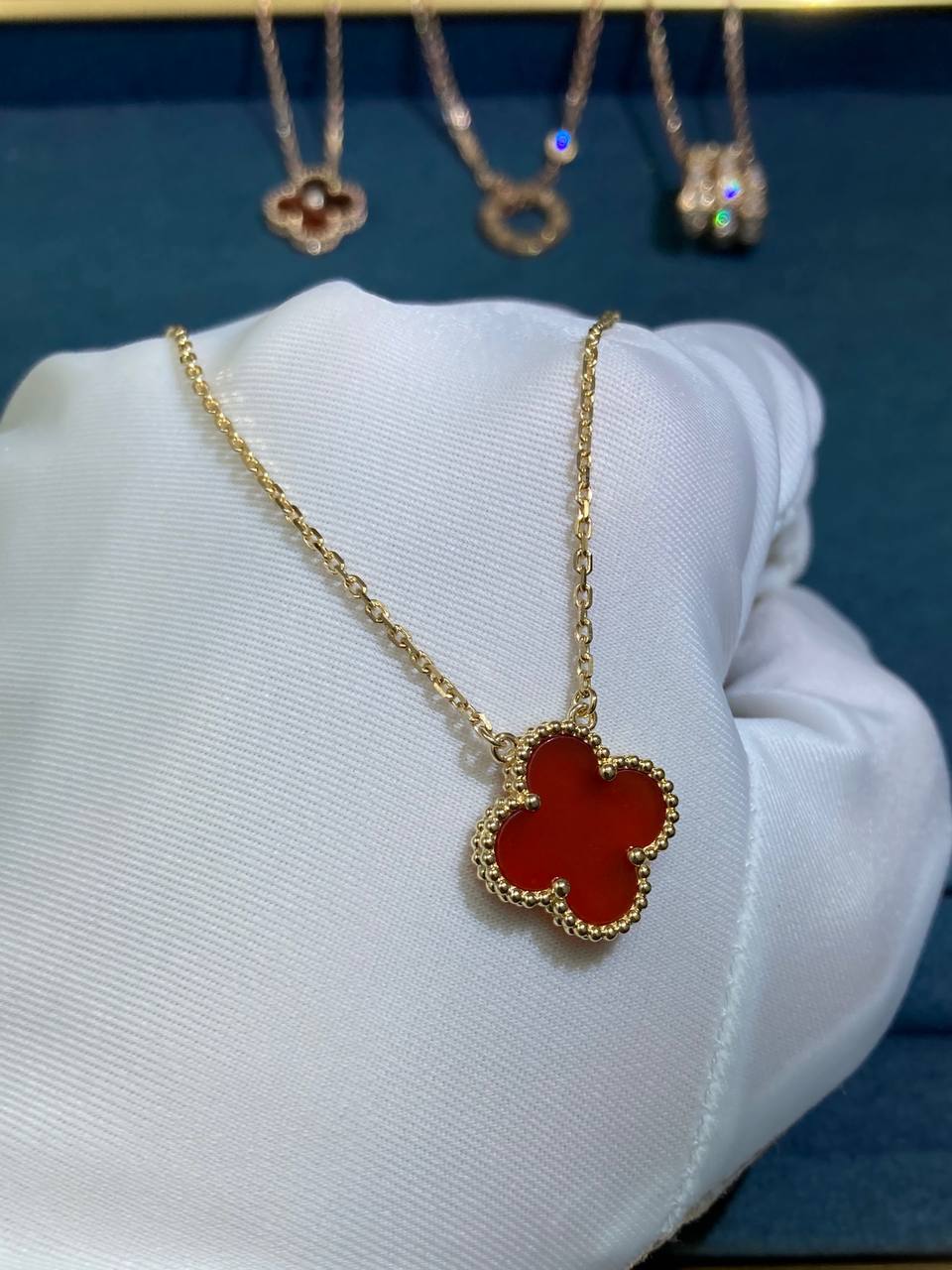 VC Carnelian pendant