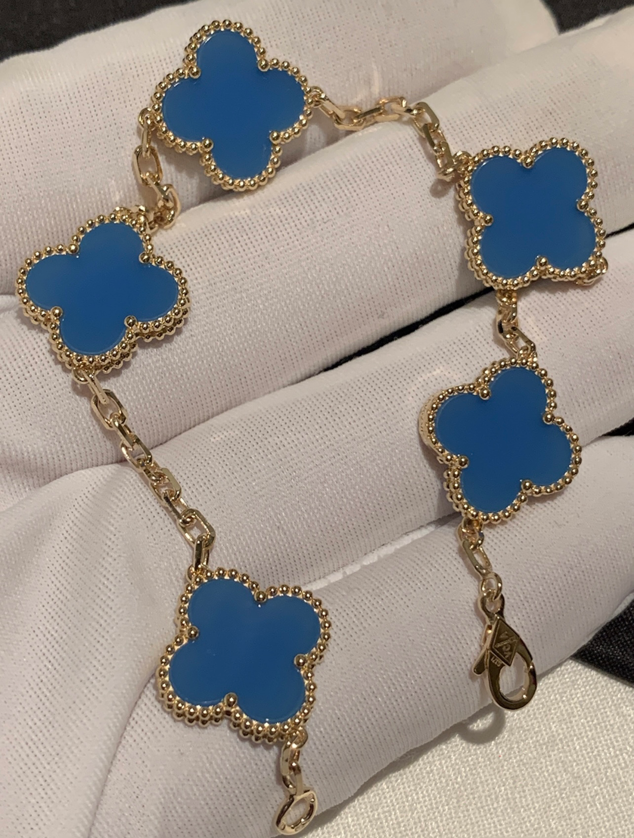 VC Agate bracelet