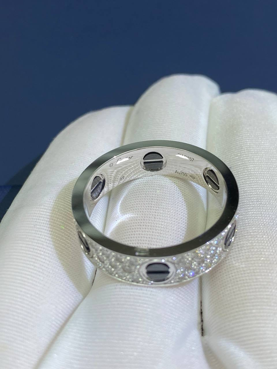 Love full pavé diamond ring with ceramic classic model
