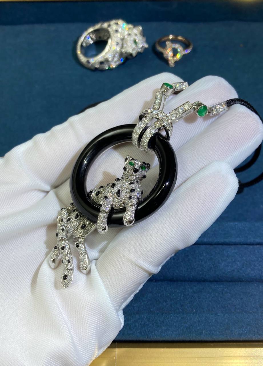 Panther in a ring full pavé diamond necklace