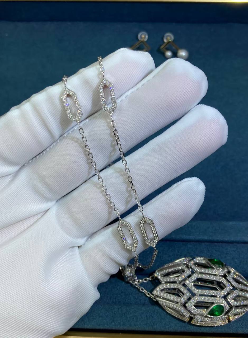 Serpent pavé-set diamond necklace