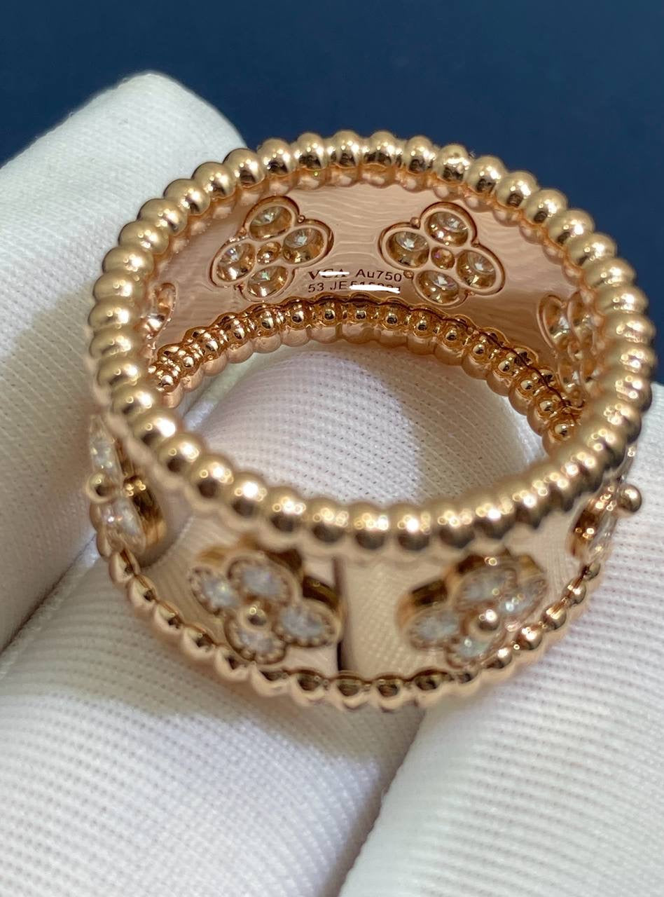 VC ring with diamonds Medium model