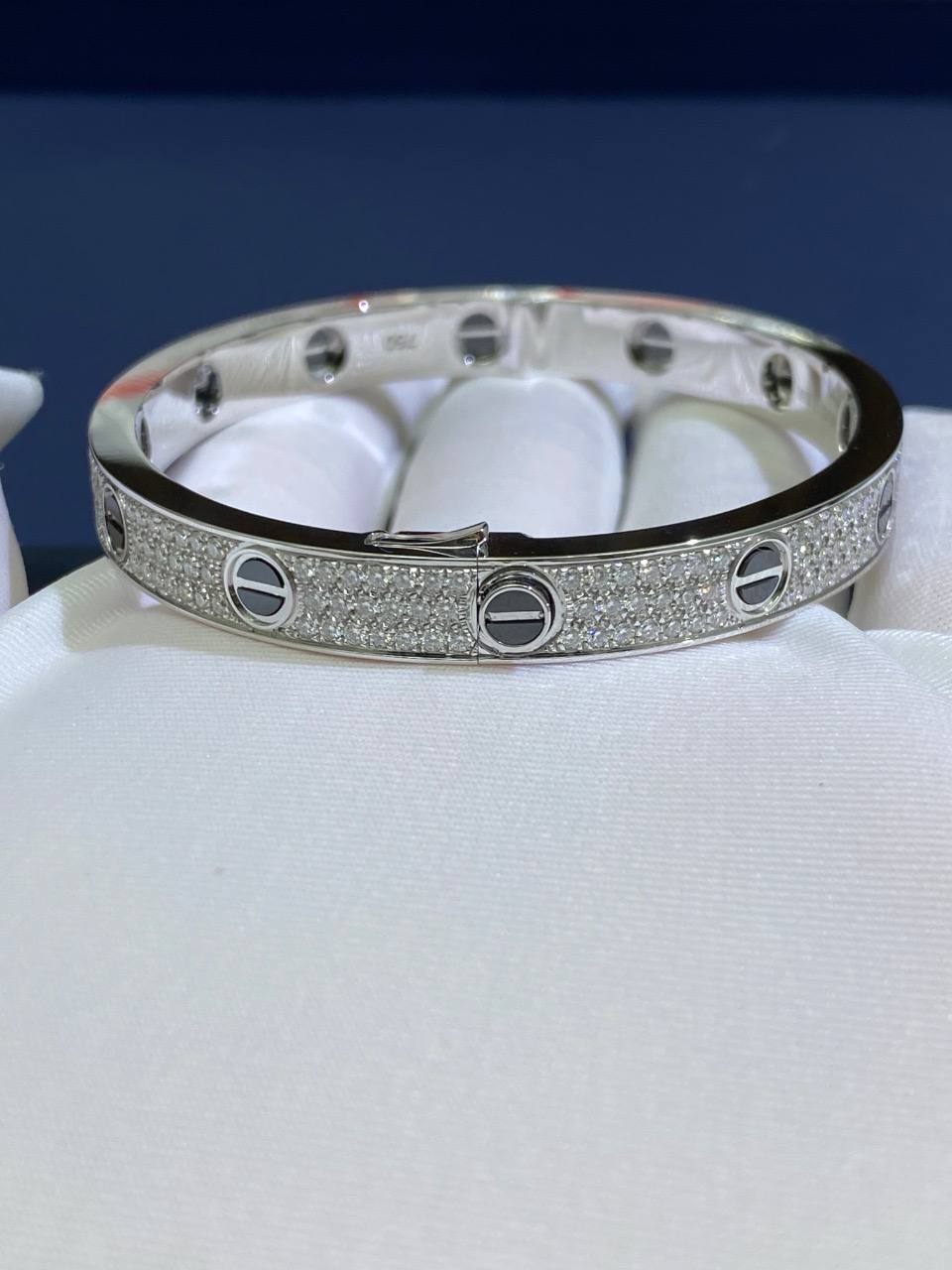 Love Bracelet Diamond-paved with Ceramic