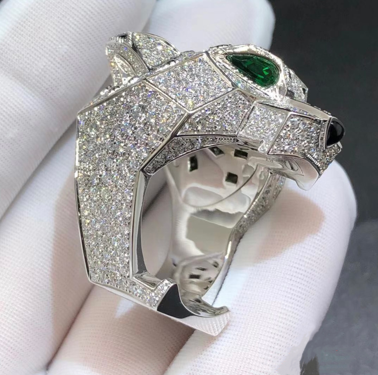 Panthere Full Pavé diamond ring