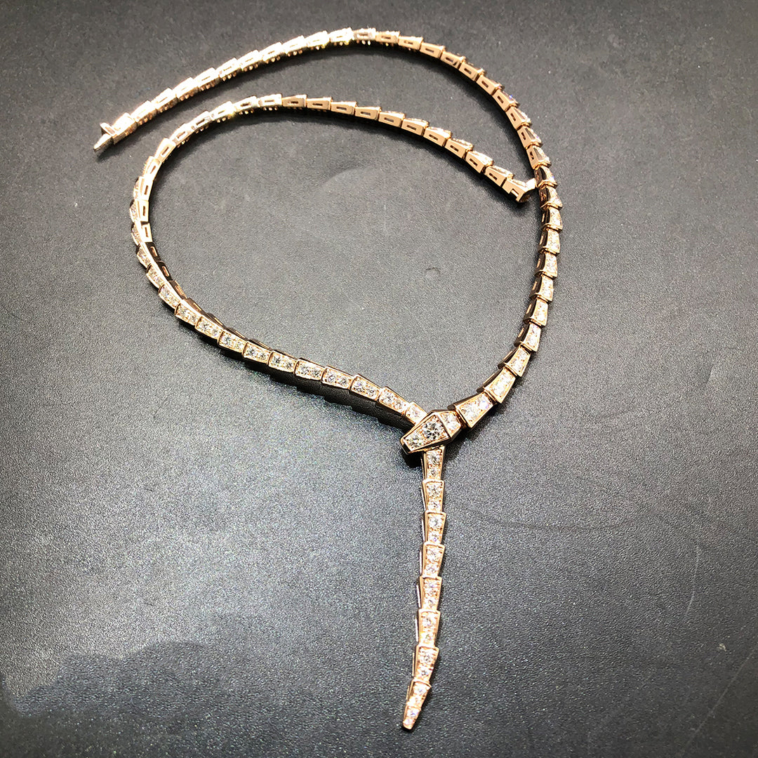 Serpent Diamond necklace