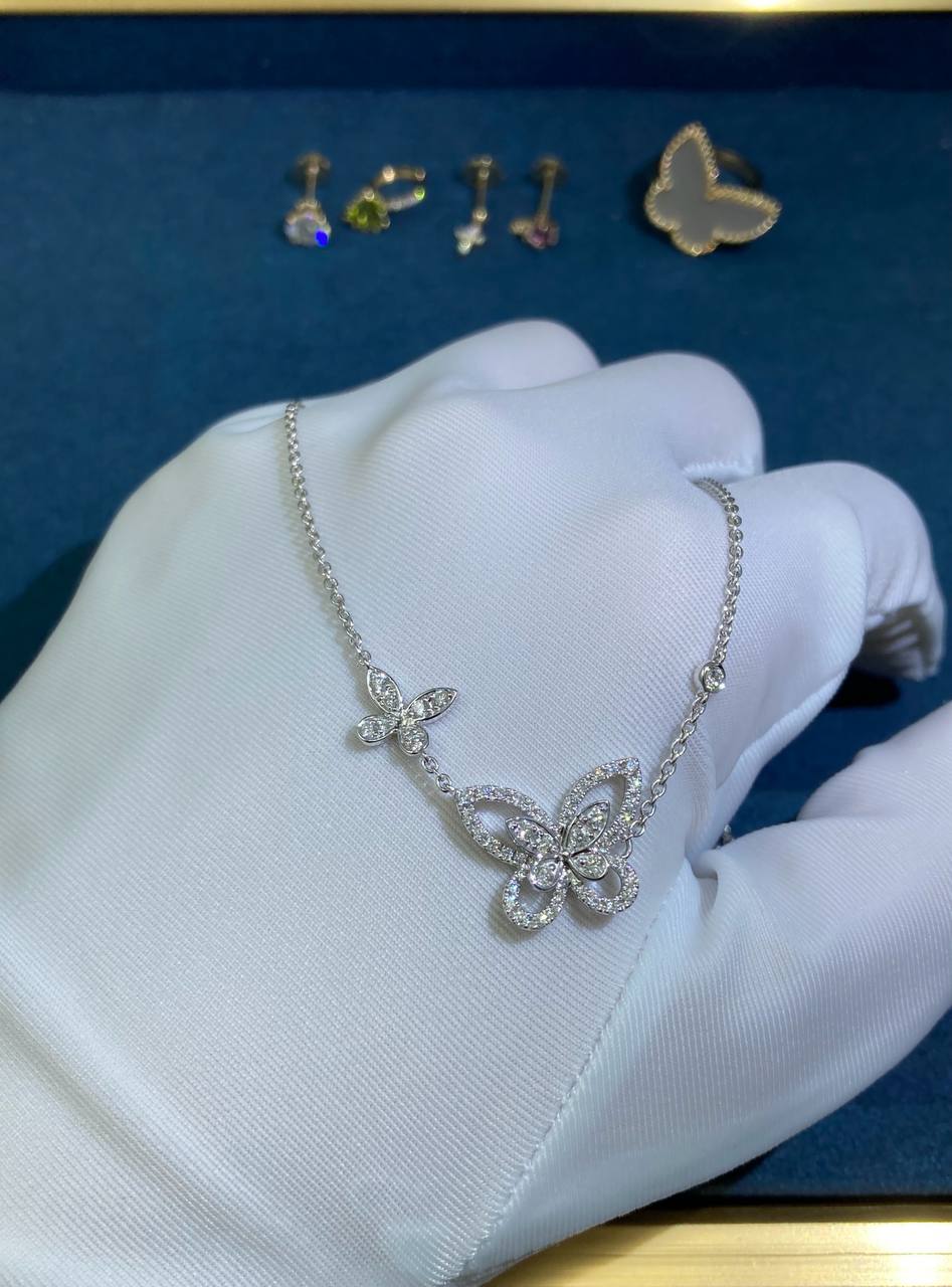 Grf diamond butterflies necklace