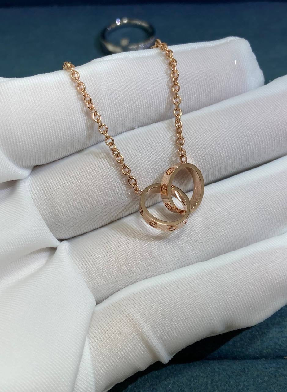Love chain bracelet