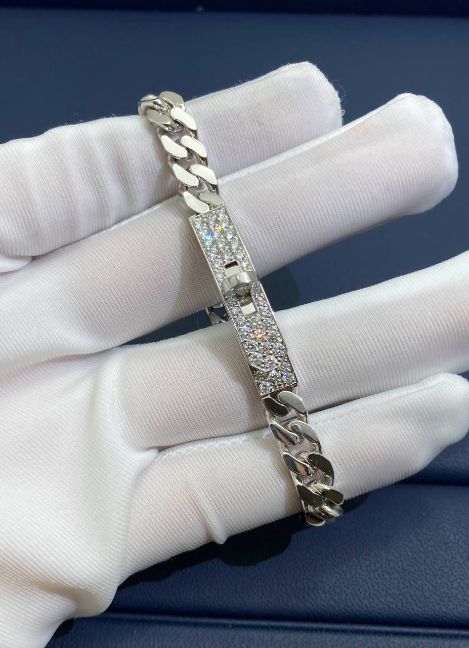 a. Kelly Gourmette Bracelet with diamonds