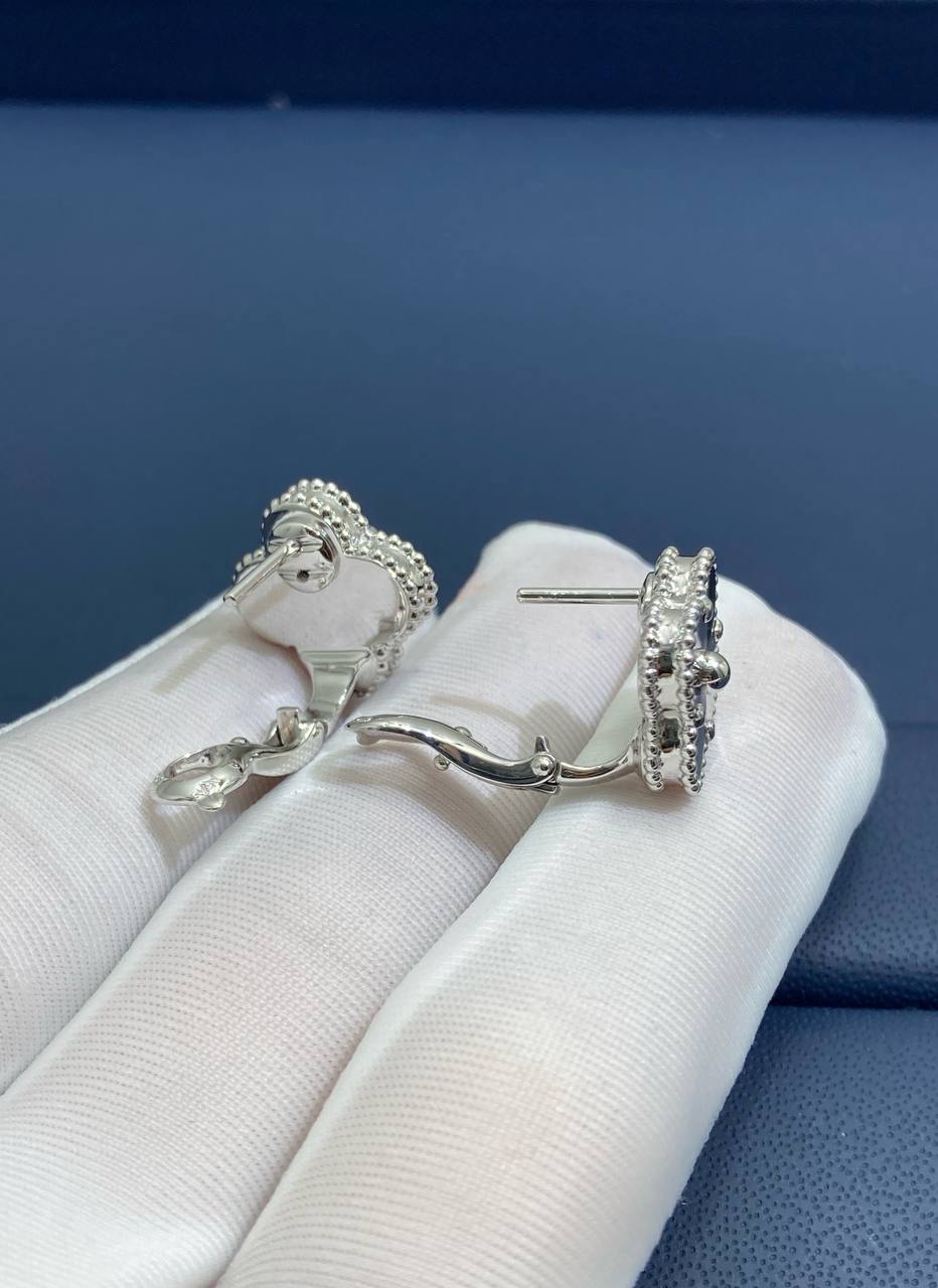 VC Guilloché earrings