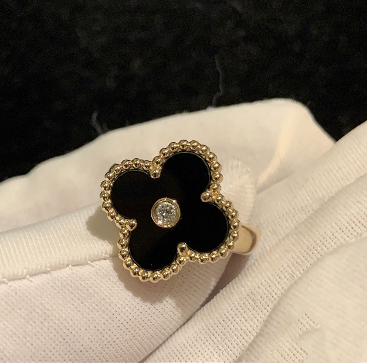 VC onyx ring with one diamond