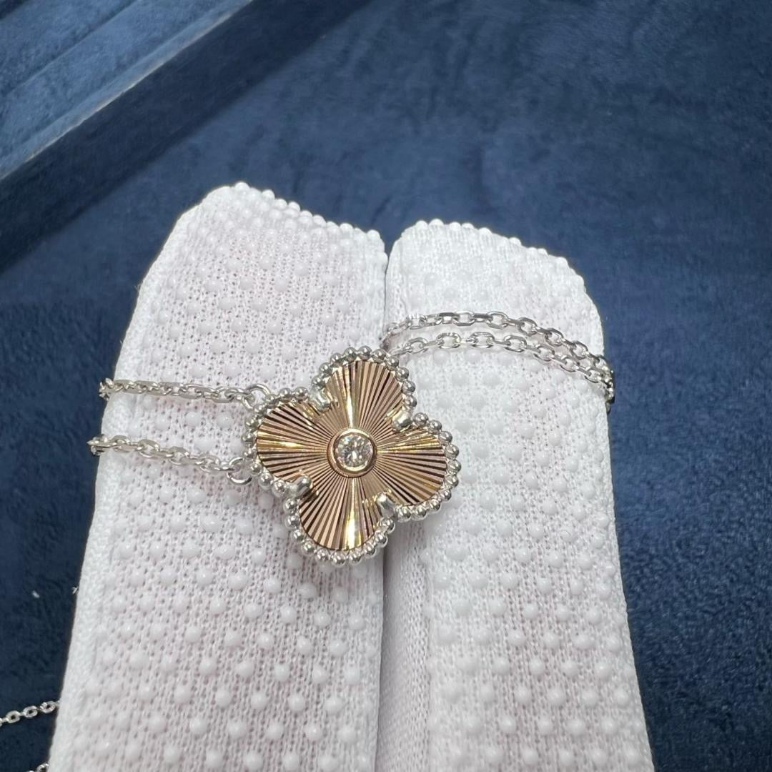 VC Guilloche Holiday pendant