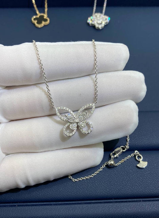 Grf butterfly full pavé diamond pendant