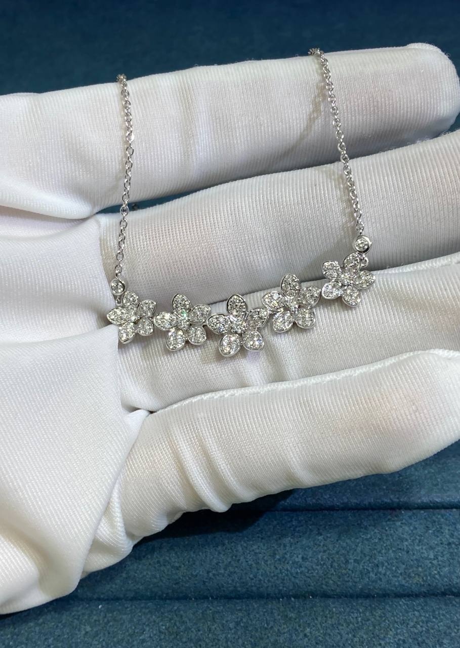 Grf full pavé diamond necklace